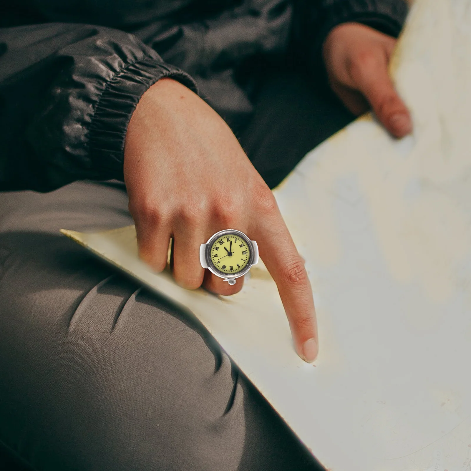 Vintage-Paar-Ringuhr, kleine Fingeruhr mit römischen Ziffern, leicht, stilvoll, Mini-Ring-Schmuck für Männer und Frauen