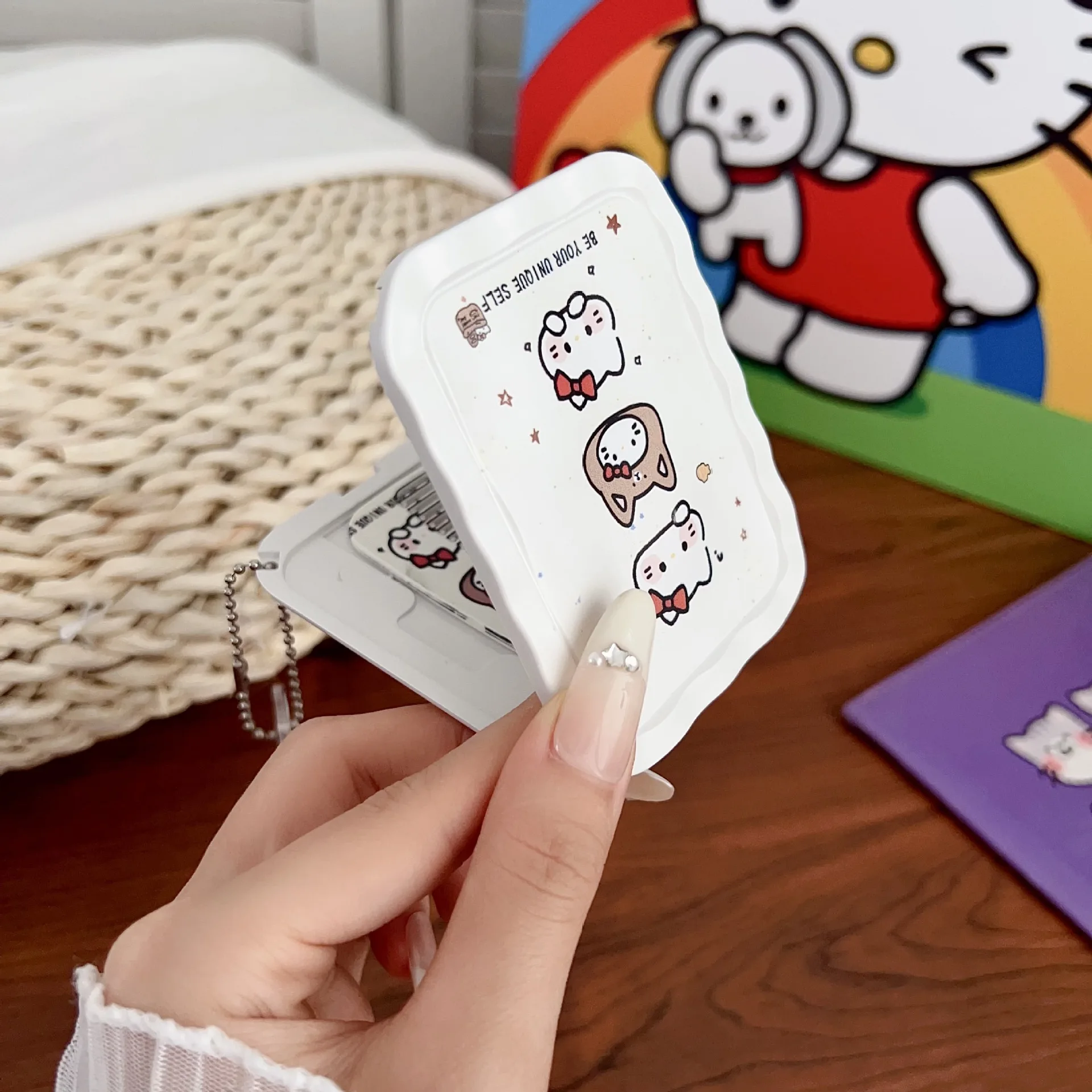 Sanrio KT Cute Student Small Mirror Portable Folding Makeup Mirror Dormitory Girl Makeup Mini Handheld Makeup Mirror Comb in One