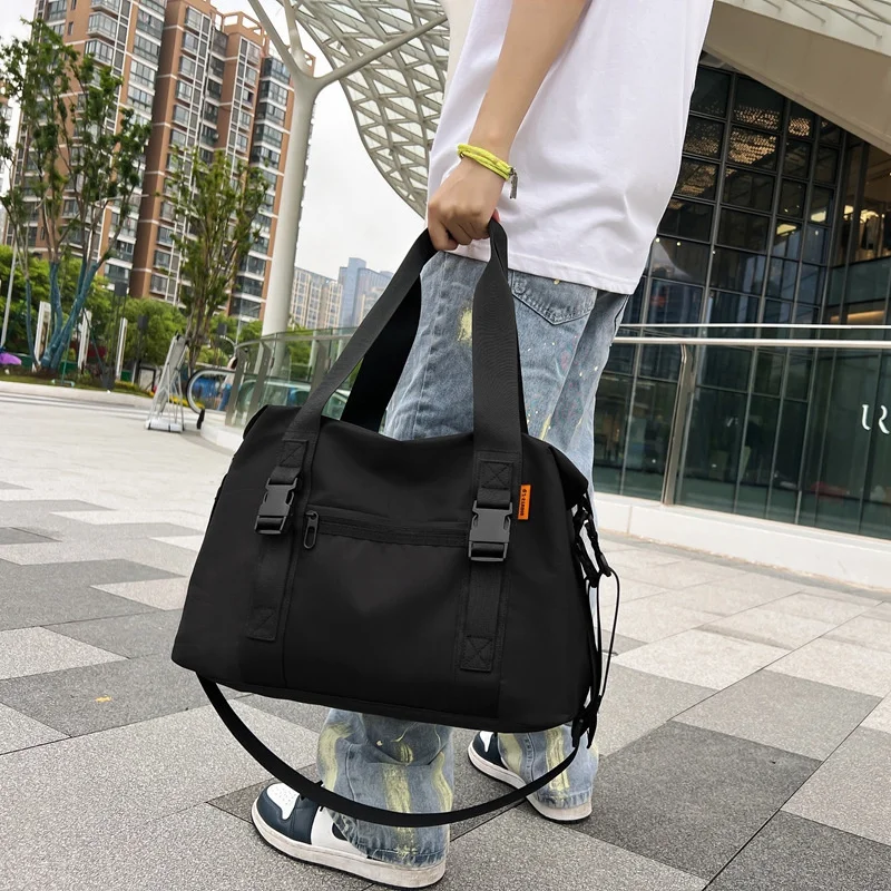 Bolso de hombro informal para hombre y mujer, bolsa de nailon de gran capacidad, Color sólido, sencillo y versátil, para viaje deportivo, novedad de 2023