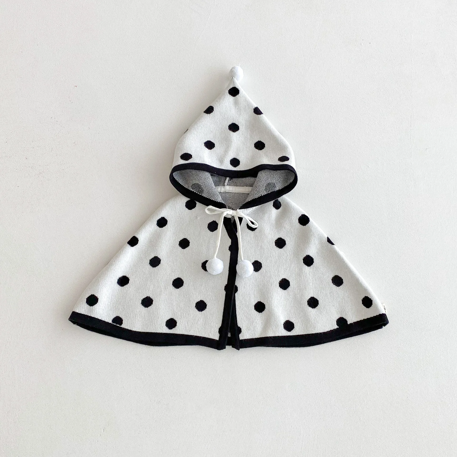 2025 Autumn/Winter Clothes Sweaters Knitted Capes Shawls Super Cute Jackets Knitwear Out Knitwear