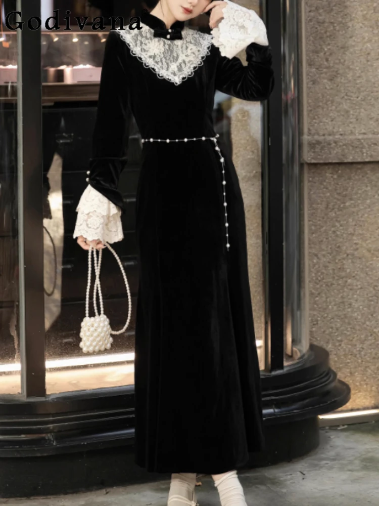 

Girl Autumn Winter Chinese Retro Court Black Velvet Dresses Fashion Halloween High Waist Stand-up Collar Long Flare Sleeve Dress