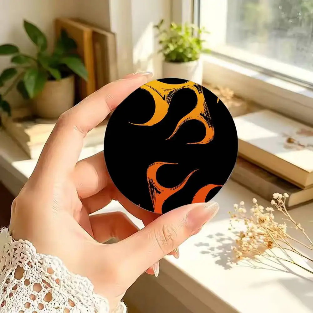 Flame P-Pattern 25 32 44 58 75mm Circular Buttons Brooches Lapel Clips Trendy Ornament Festive Souvenir Present