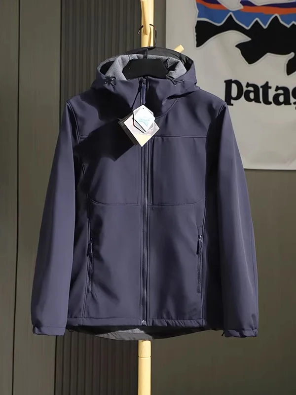 Unisex Outdoor Soft  Jacket Windproof Water Resistant Wearable Polyester Fiber Hooded Coat for Hiking Camping Traveling
