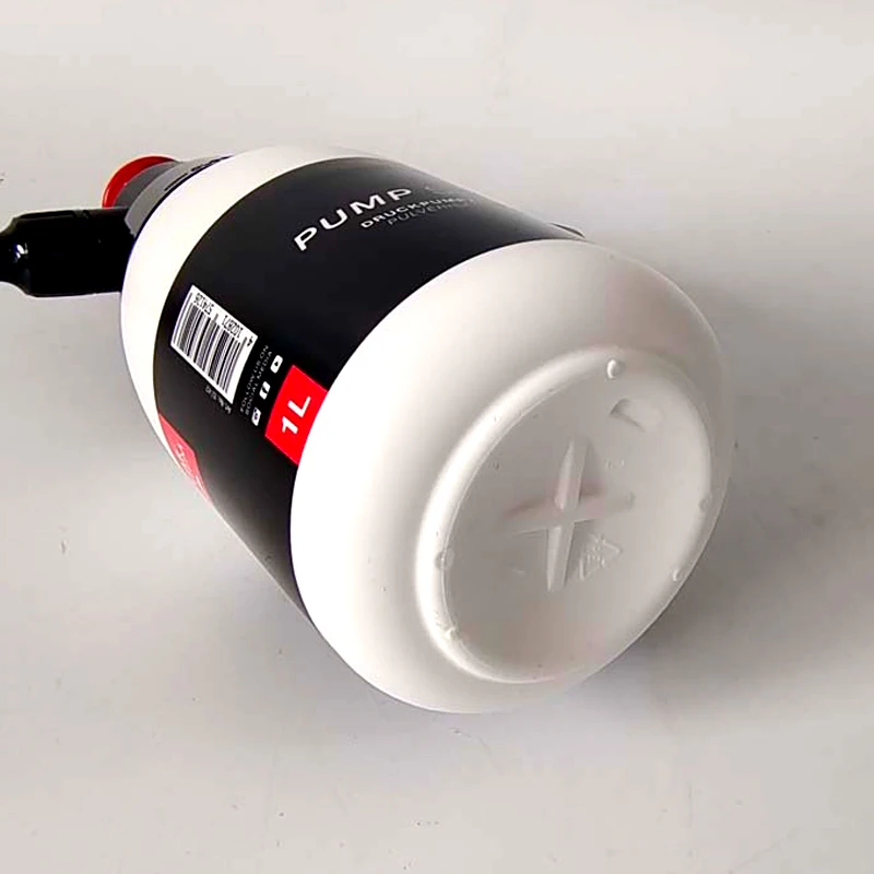 

Resistant Pump Sprayer - Leak-Proof Heavy-Duty Tool with Precise Mist, Ideal for Oil-Based Solvents, Automotive Detailing