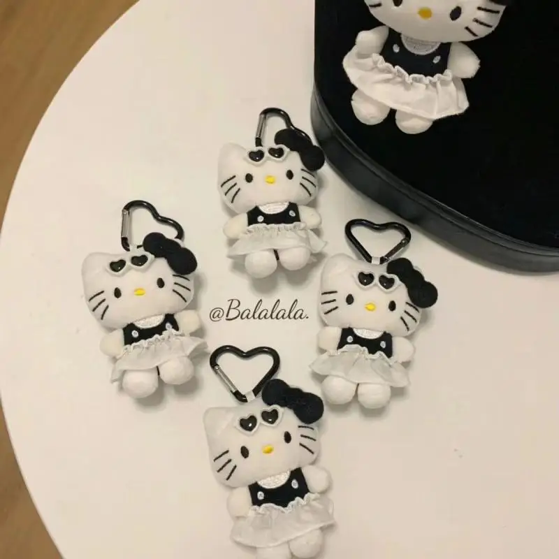 Colgante Kawaii Sanrio, decoración de felpa, llavero de muñeca de regalo, chica de amor, juguete de Hello Kitty de dibujos animados, bolsa de vacaciones, colgante bonito y bonito