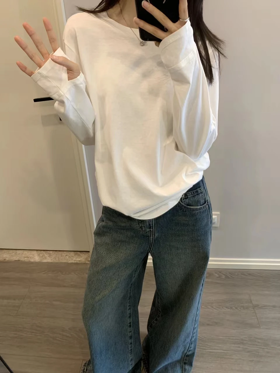 

Женская футболка Awencoat из чистого хлопка с длинным рукавом, белая, базовый слой, внутренняя одежда, топ, удобная, мягкая, повседневная, свободного кроя, для осени и весны