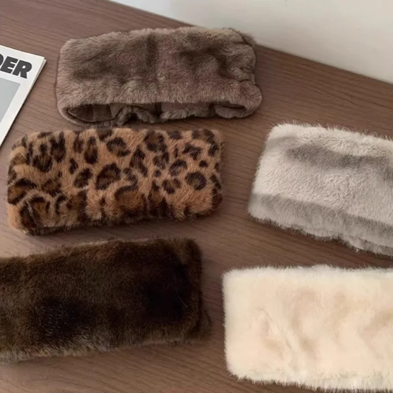 

Korean Snowflake Color Point Barack Retro Faux Mink Plush Hair Band Fashion Autumn Winter Thickened Warm Forehead Hood Headband