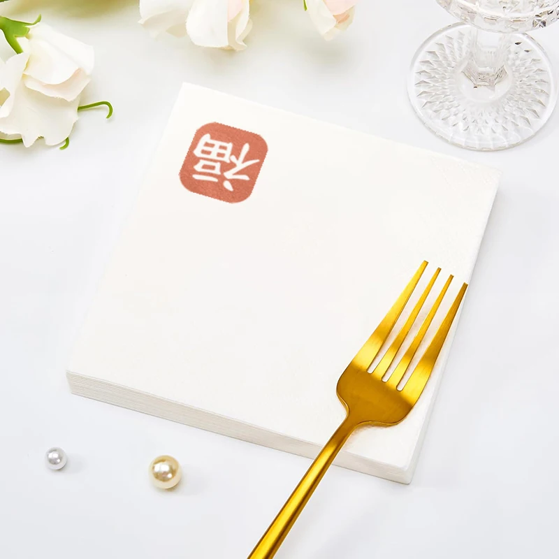 

50Pcs 33×33CM 3-layer Gold foil napkin New Year's holiday light luxury universal