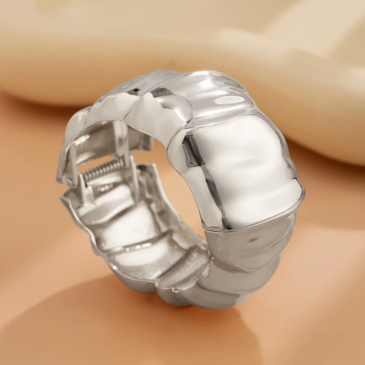 DIEZI Vintage Pearl Wide Cuff Bangles Men Hip Hop Punk Gold Silver Color Geometric Spring Bangles For Women Bracelet Jewelry