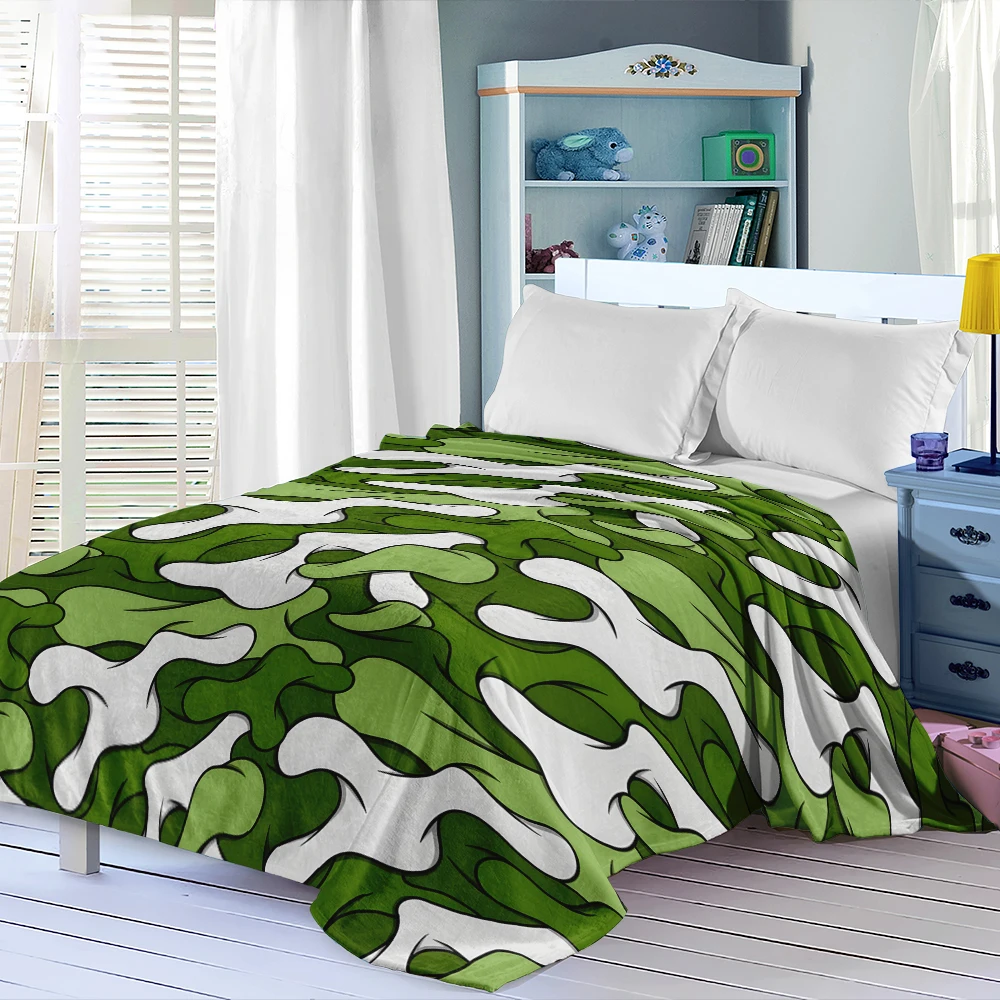Green Bones Camo Cartoon Flannel Blanket Soft Cozy Throw Blanket for Bed Sofa Couch Fuzzy Plush Bed Cover