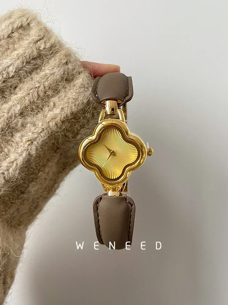 watch women's four-leaf clover leather design sense bracelet watch retro fashion temperament quartz watch light luxury niche