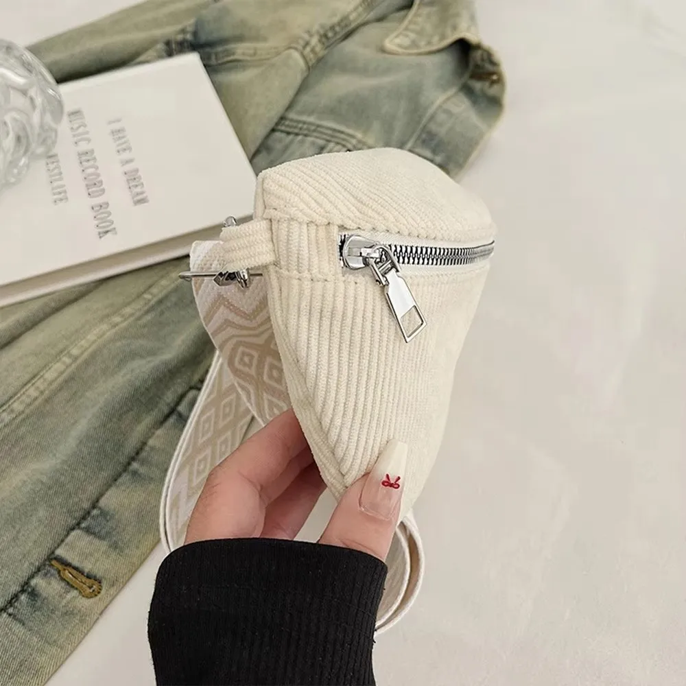 حقيبة خصر سروال قصير عصرية متعددة الجيوب وسحاب حقيبة صدر للرجال بحزام جيتار عريض حقائب كروس في الهواء الطلق