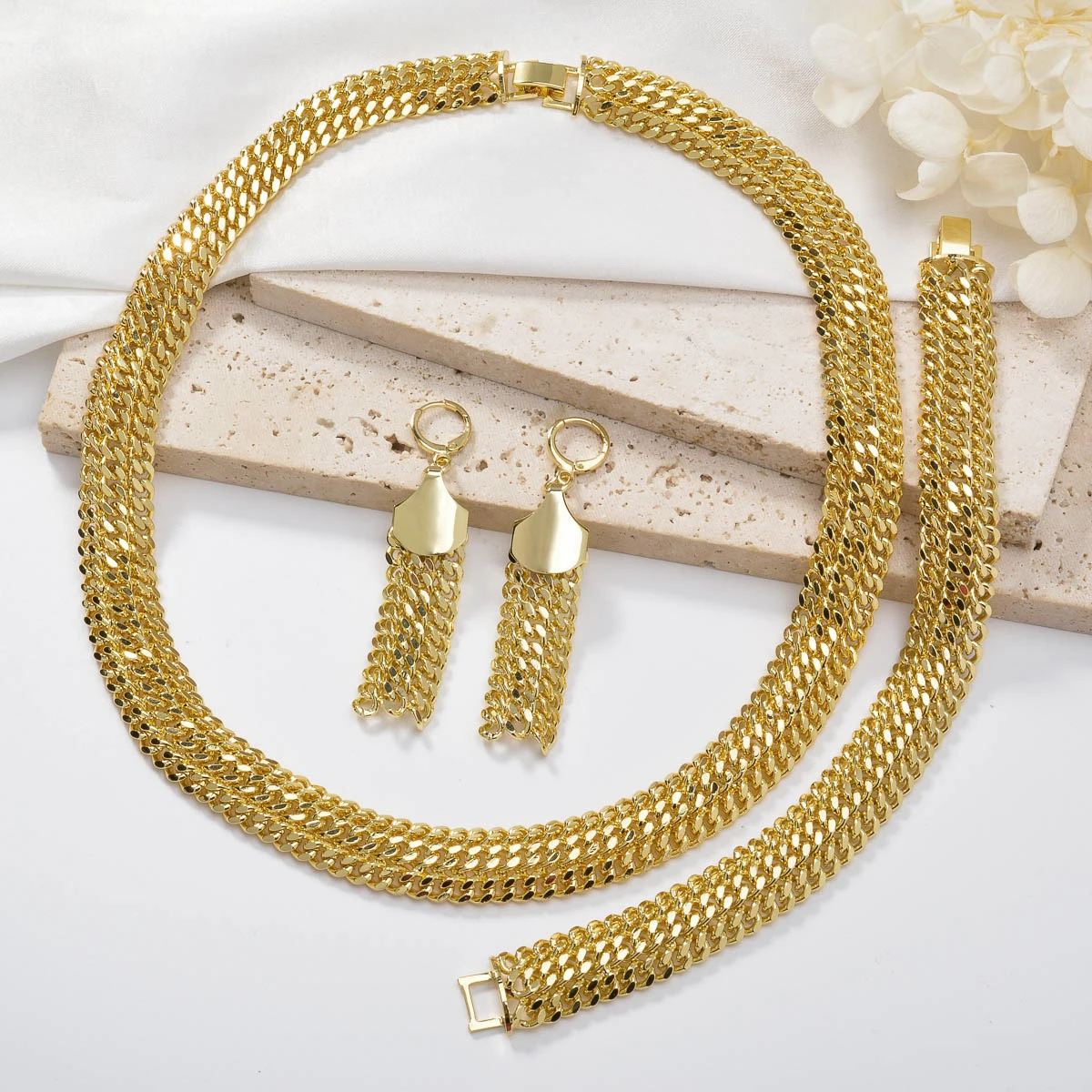 Simple Chains Trendy Necklace Copper Bracelet Men 18k Gold Plated Wristlet Links Earrings Women Party Gift