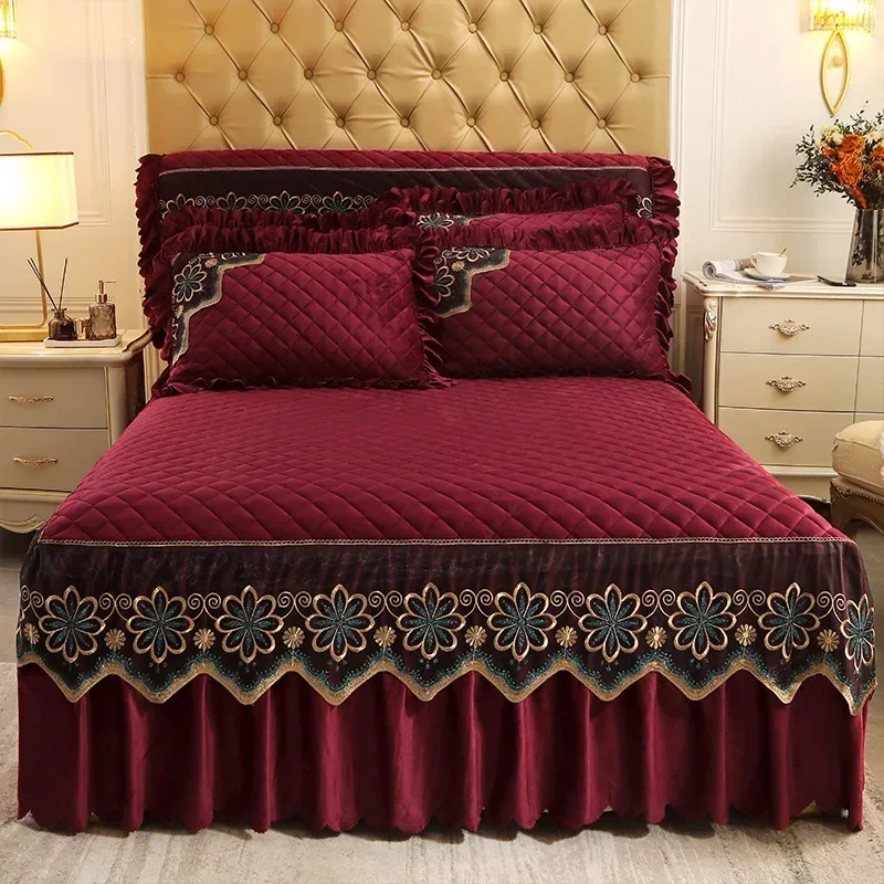 Light Luxury Velvet Lace Bed Skirt Three Piece Set Series Anti-skid Beds Skirt with Pillowcase Soft Warm Skin Friendly Bedspread