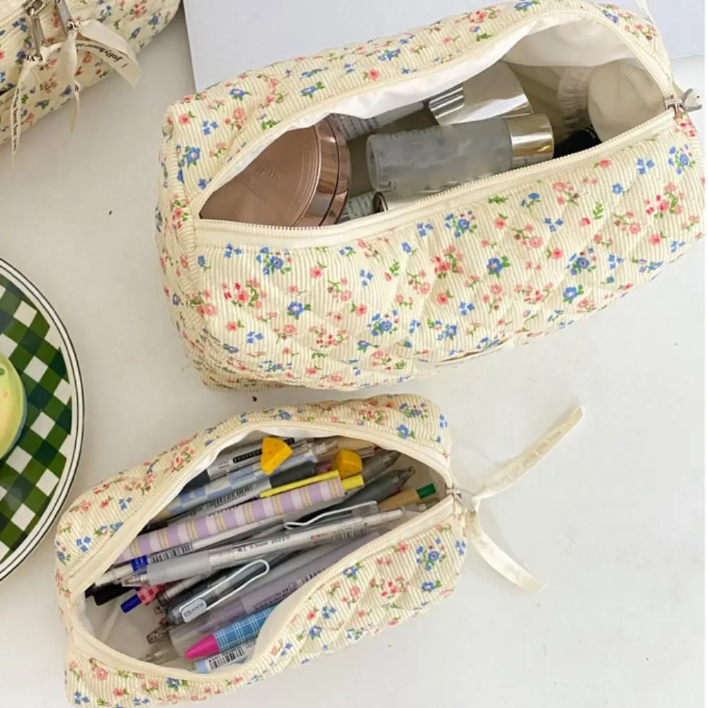 Chic Floral Große Kapazität Stift Fall Katze Erdbeere Schreibwaren Lagerung Tasche Abnehmbare INS Make-Up Lippenstift Tasche Kinder