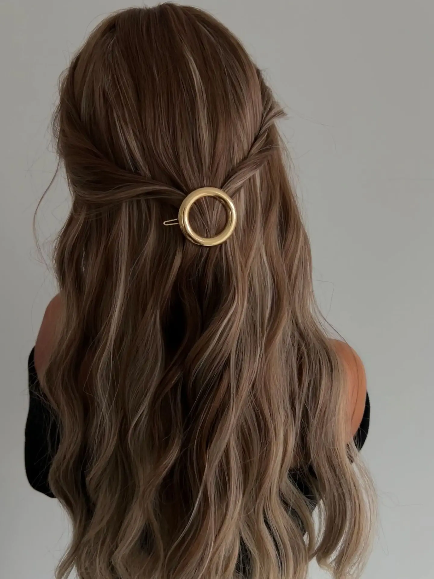 

Роскошная темпераментная металлическая круглая заколка для волос с геометрическим рисунком, женская повседневная универсальная заколка для волос