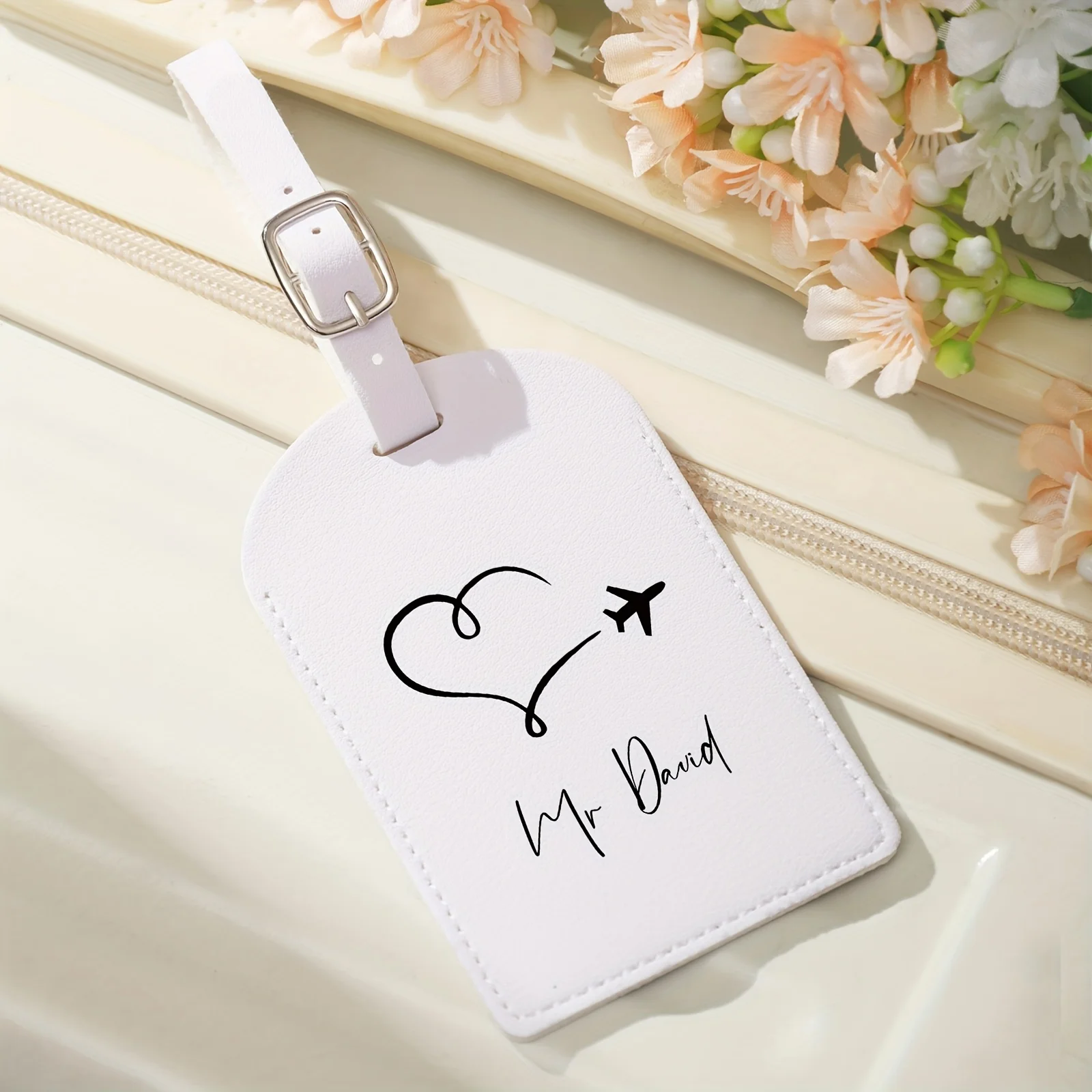 Luggage Tags, Custom Name Luggage Tags, Travel Accessories for Weddings and Birthdays, Stylish Vintage Printed Luggage Identifie