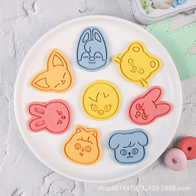 Skzoo Cartoon Animal Image Biscuit Mold 3D Stereoscopic Pressing Cookie Printing Baking Tool Fan Related Products