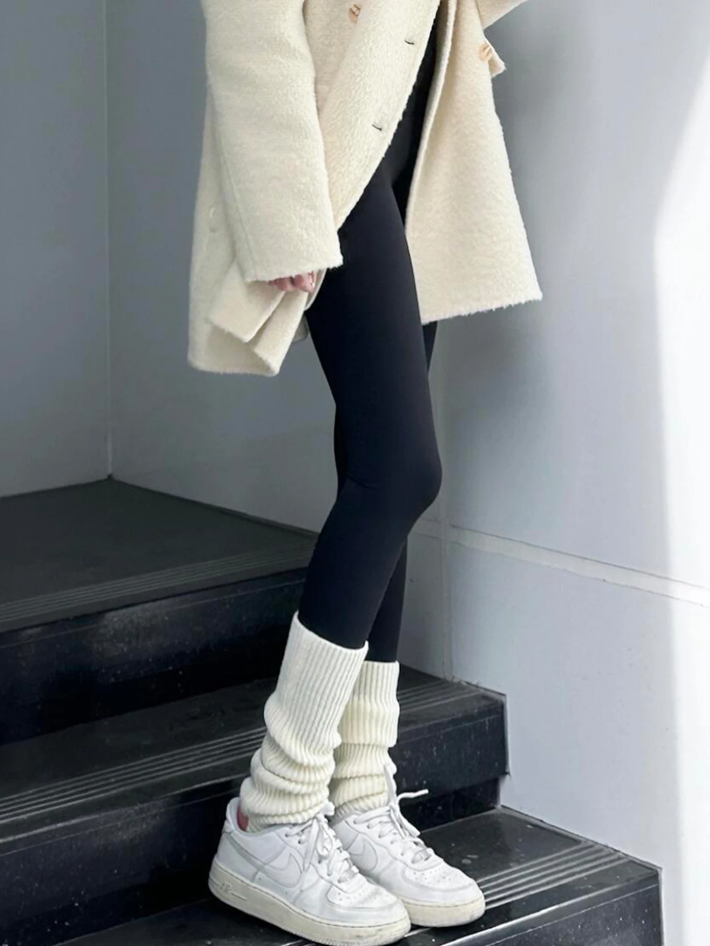 High-Waist Slimming Yoga Pants Women's Fitn arkskin Pants Autumn Winter Outerwear Elastic Stretchy Base Layer Pants