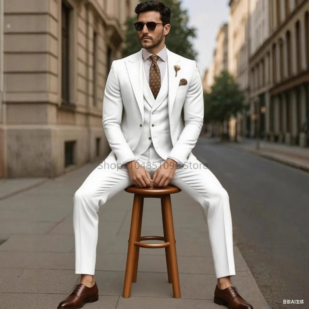 

3 Piece Khaki Men Suits Peak Lapel Slim Fit Men Clothing Elegant Wedding Jacket Vest Pants Sets for Business Party