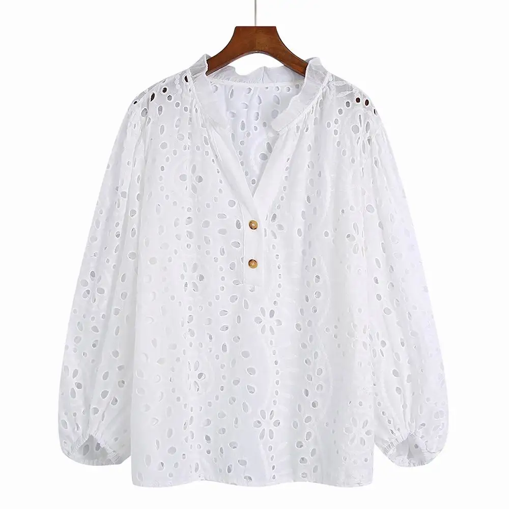 White Blouse Lace Shirt Women 2023 Summer New Clothing Hollow Out Embroidery Blusa Modern Girl Pullover Top Wears