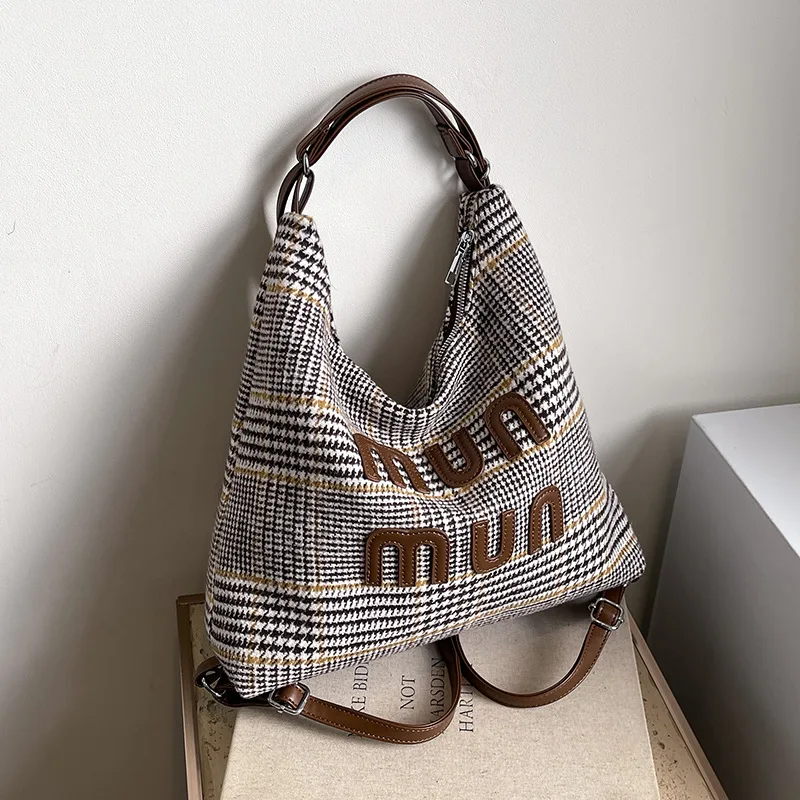 

2025 F/W Vintage Shoulder Bag - Large Capacity Convertible Tote/Crossbody, Women's Retro Luxe Purse for Daily Use