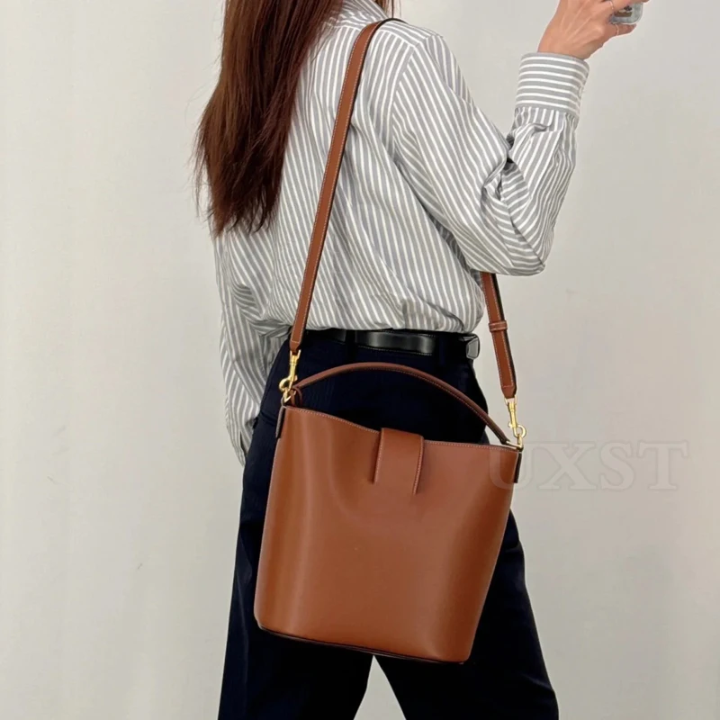 2024 Autumn Causal Handbag Exquisite Smooth Leather Bucket Bag High Grade Retro Crossbody Bag Large Capacity Single Shoulder Bag