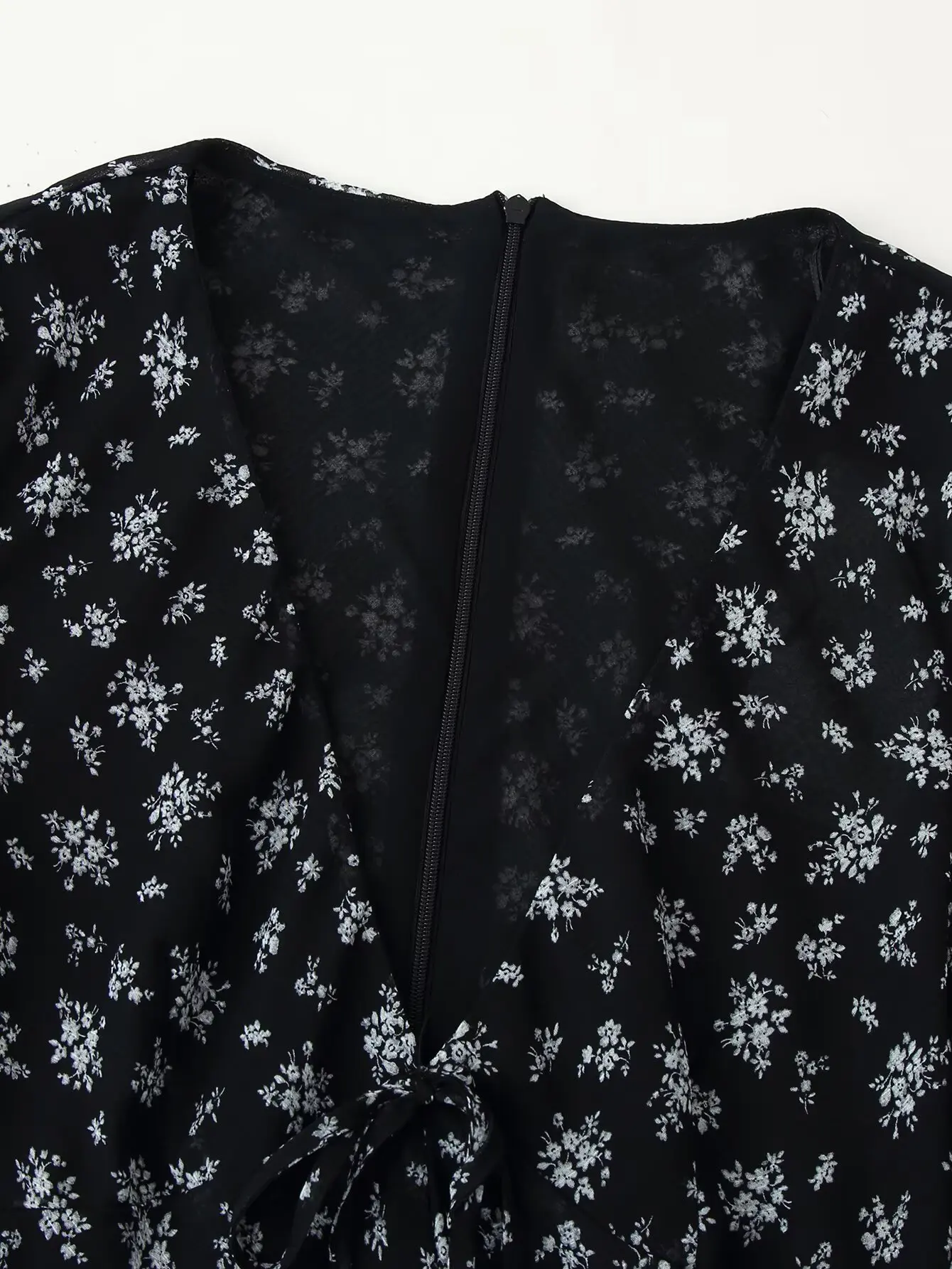 2025 novo outono estilo europeu e americano moda feminina sexy menina quente em camadas decorativas vestido de mangas compridas