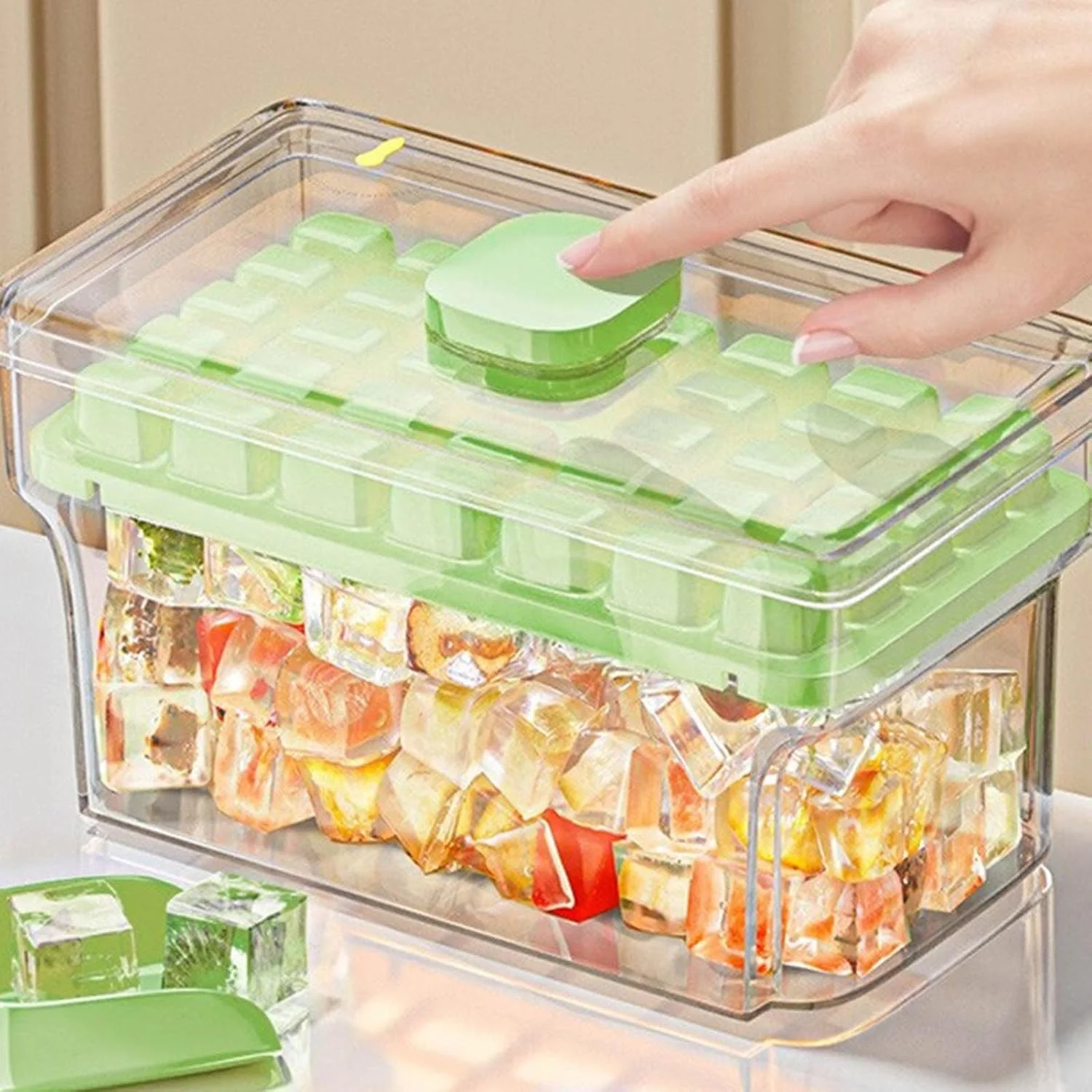 

Ices Cube Tray with Lid Bins Large Ices Cube Trays for Freezer Whiskey Cocktail Tea Coffee DIY Button Press Easy Release Spill-P