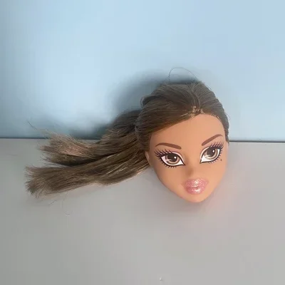 Beautiful Bratzdoll Makeup Doll Girls Love Cute Dolls head plastic head