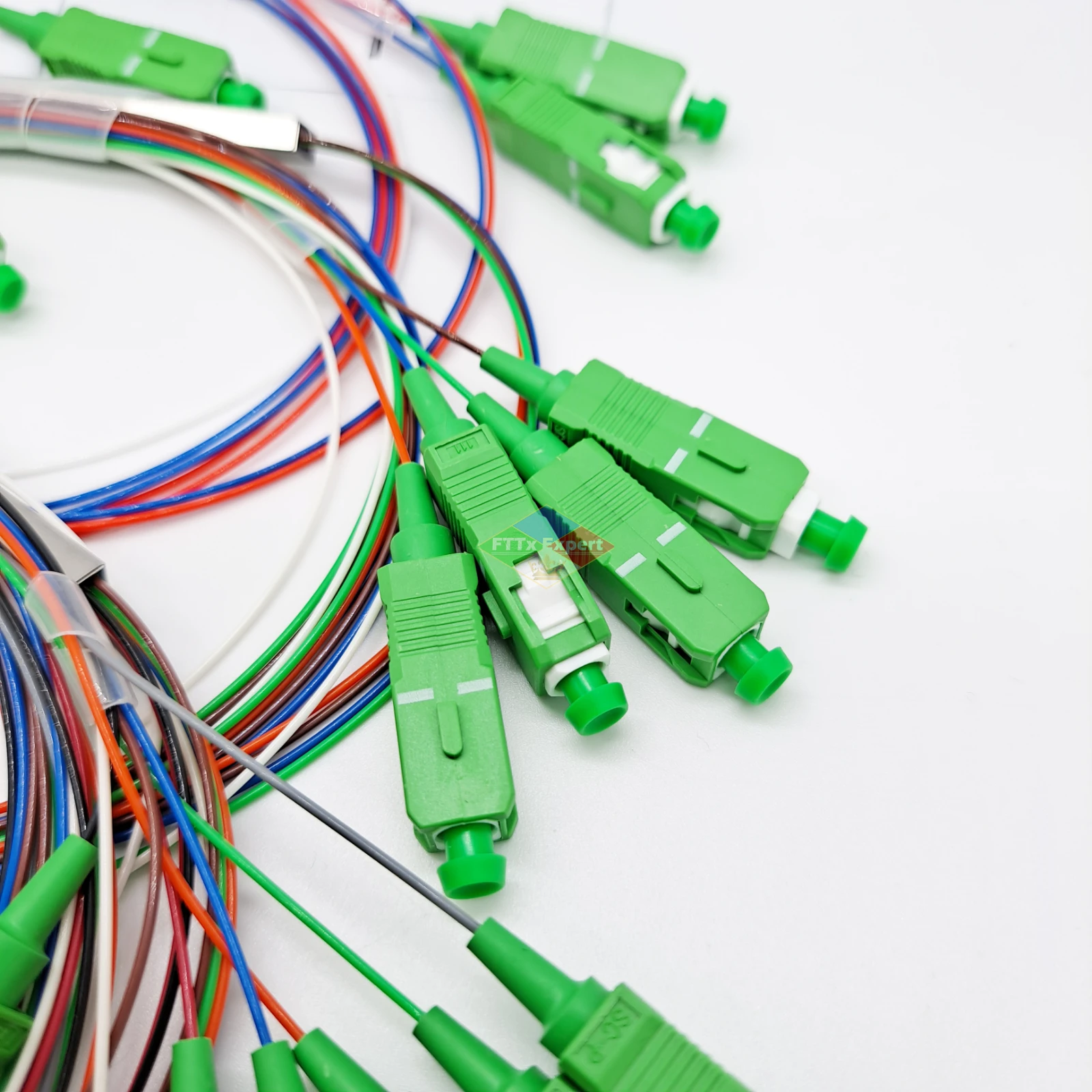 Free Shipping 10 PCS/Lot 1X2 1X4 1X8 1X16 1X32 PLC SC/APC SM Single Mode 0.9mm G657A1 LSZH 1m FTTH Fiber Optic Splitter
