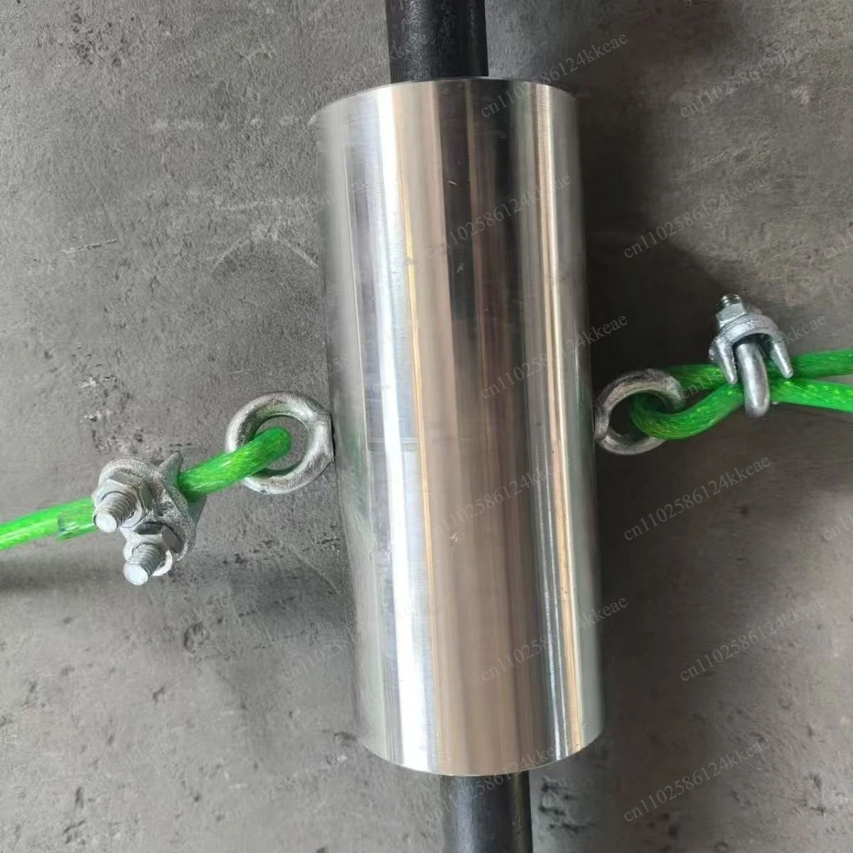Special tool for disassembling the cross shaft of the road surface grinder, hand-held seat, universal hexagonal steel artifact