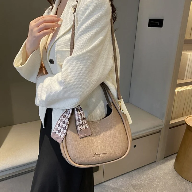 

Luxury Brand Women Handbag Leather Messenger Shoulder Bag Crossbody Design Famous Designer Popular Classic Elegant
