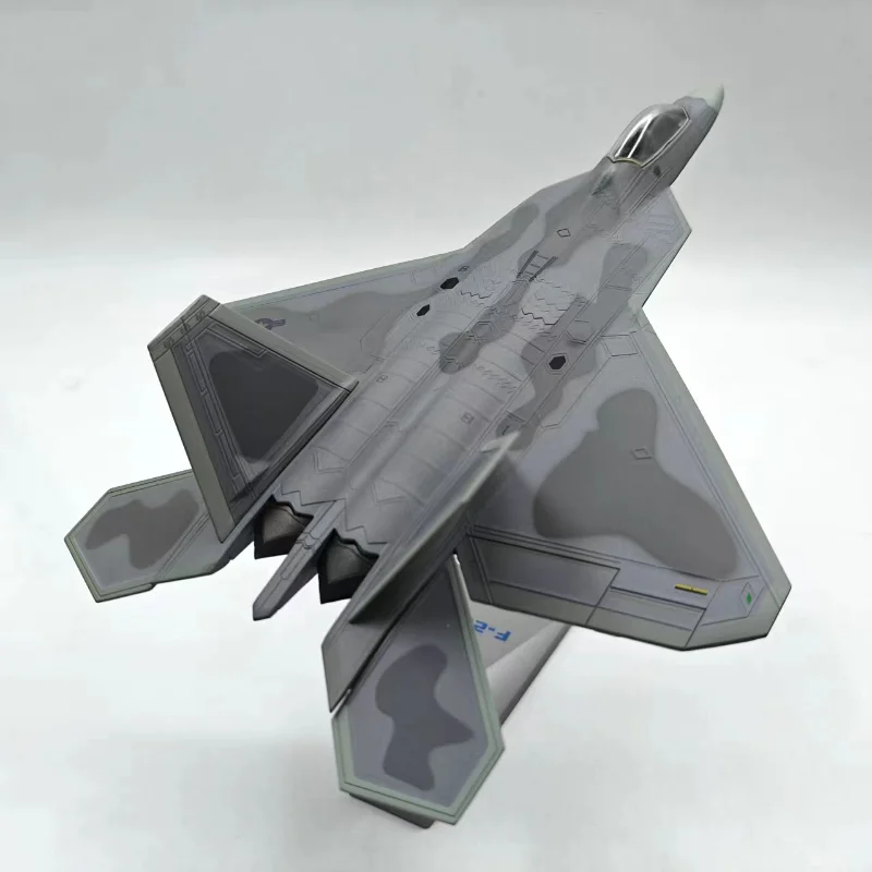 

Литой под давлением масштаб 1:72 ВВС США F-22A Raptor Fighter AK 354th Wing 05-4093 Модель самолета из сплава Коллекционная игрушка Подарочный сувенир
