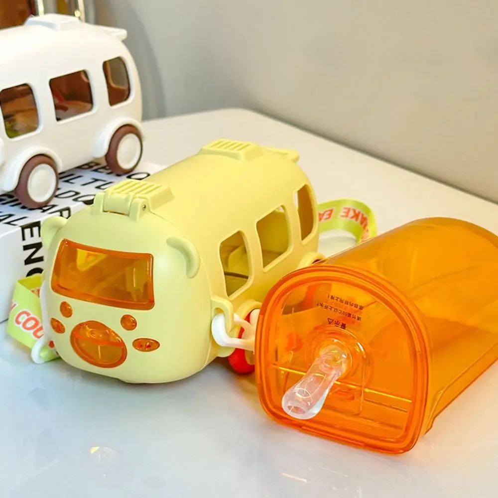 

Cute Large Capacity Children Straw Cup Car Toy Design Outdoors Car Water Cup Cartoon Bus Bounce Straw Kettle School
