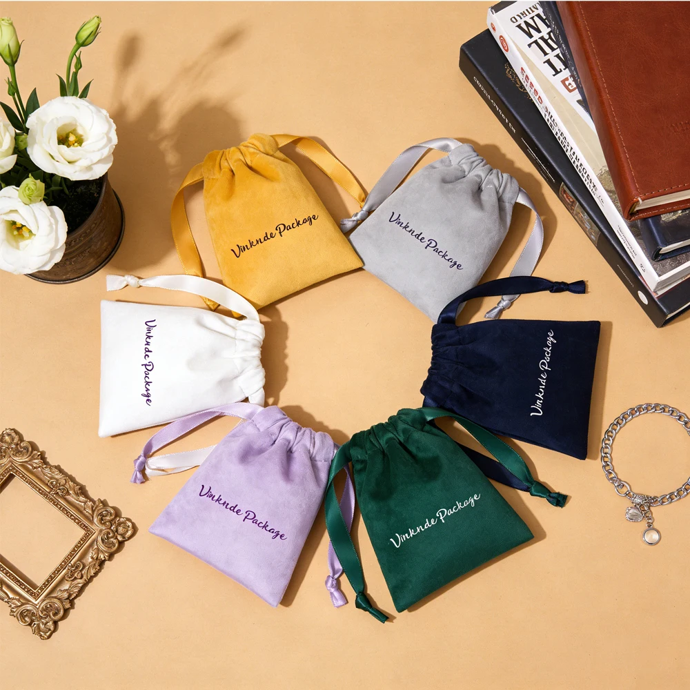 

Оптовая упаковка из 50 фланелевых мешочков на шнурке для рождественских подарков, высококачественные белые мешочки для хранения ювелирных изделий, с возможностью нанесения логотипа