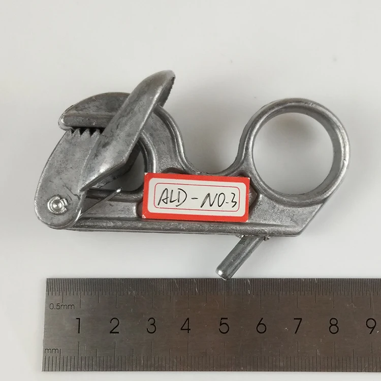Cow Cattle Buffalo Goat Sheep Skin Fix in Toggle Clamp Fastener