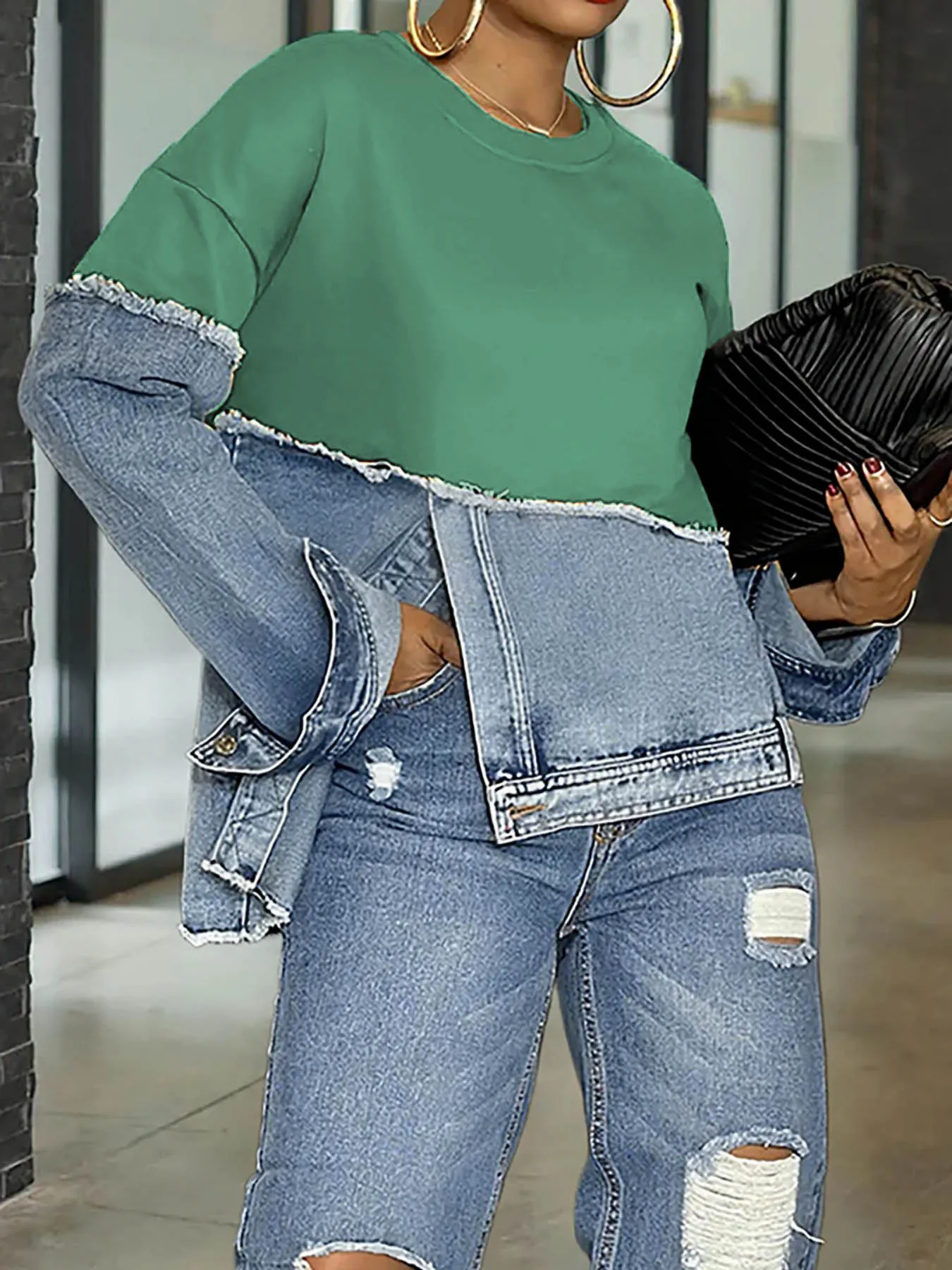 

Spring Women Denim Shirt 2025 Trendy Casual Loose Fit Retro Contrast Color Round Neck Long Sleeved Top