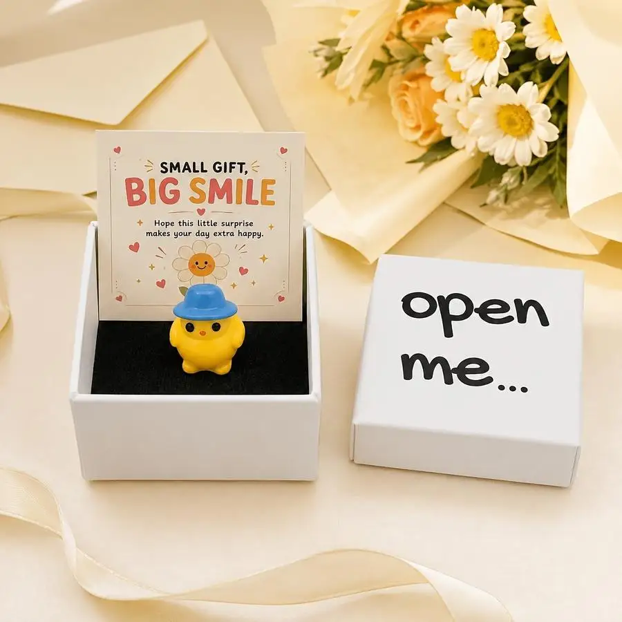1/5/10/20/50/100pcs Adorable Otter 2D Flat Keychain Pendant, Packaged with Pocket Hug Encouragement Card, Animal‑Inspired Decor