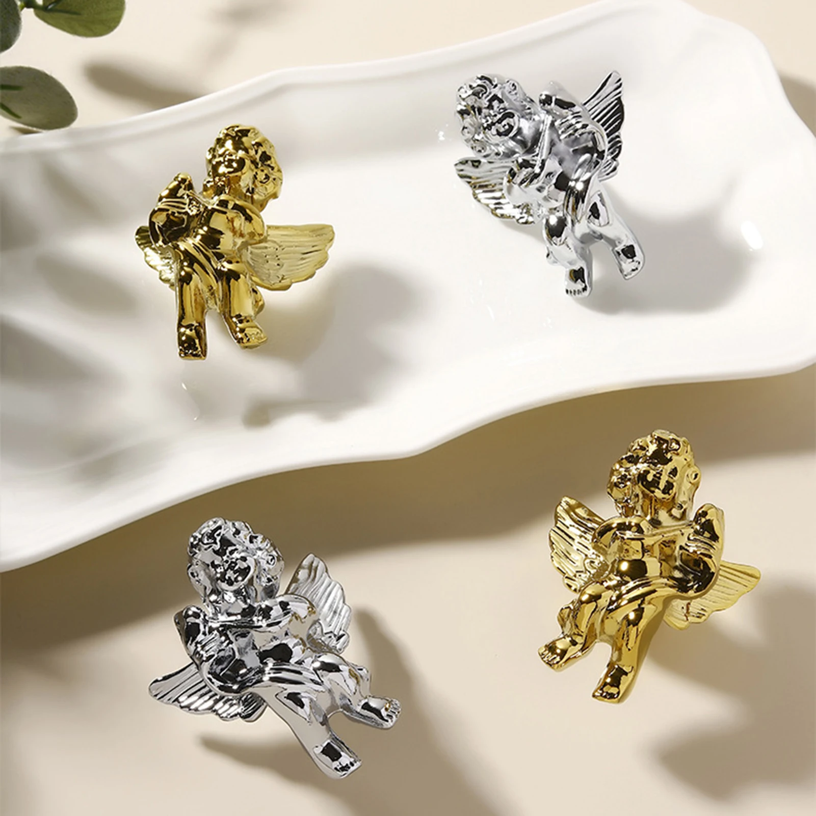 

Dragonfly-shaped Furniture Handles Solid Brass Wardrobe Pulls Kitchen Cabinet Cupboard Knobs Handles for Cabinets and Drawers