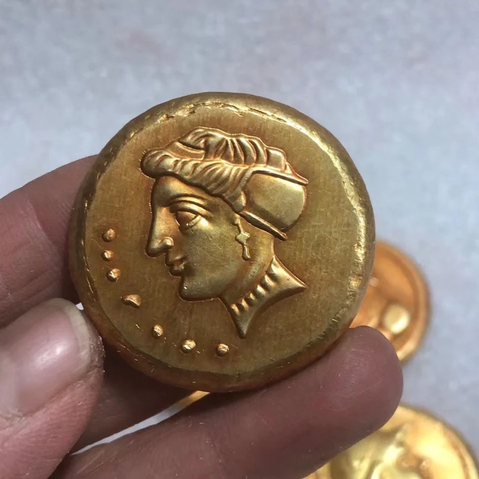 Exquisite Coin Brass Gold Ingot Carving Head Sculpture Ancient Greek Decoration Crafts 1pc