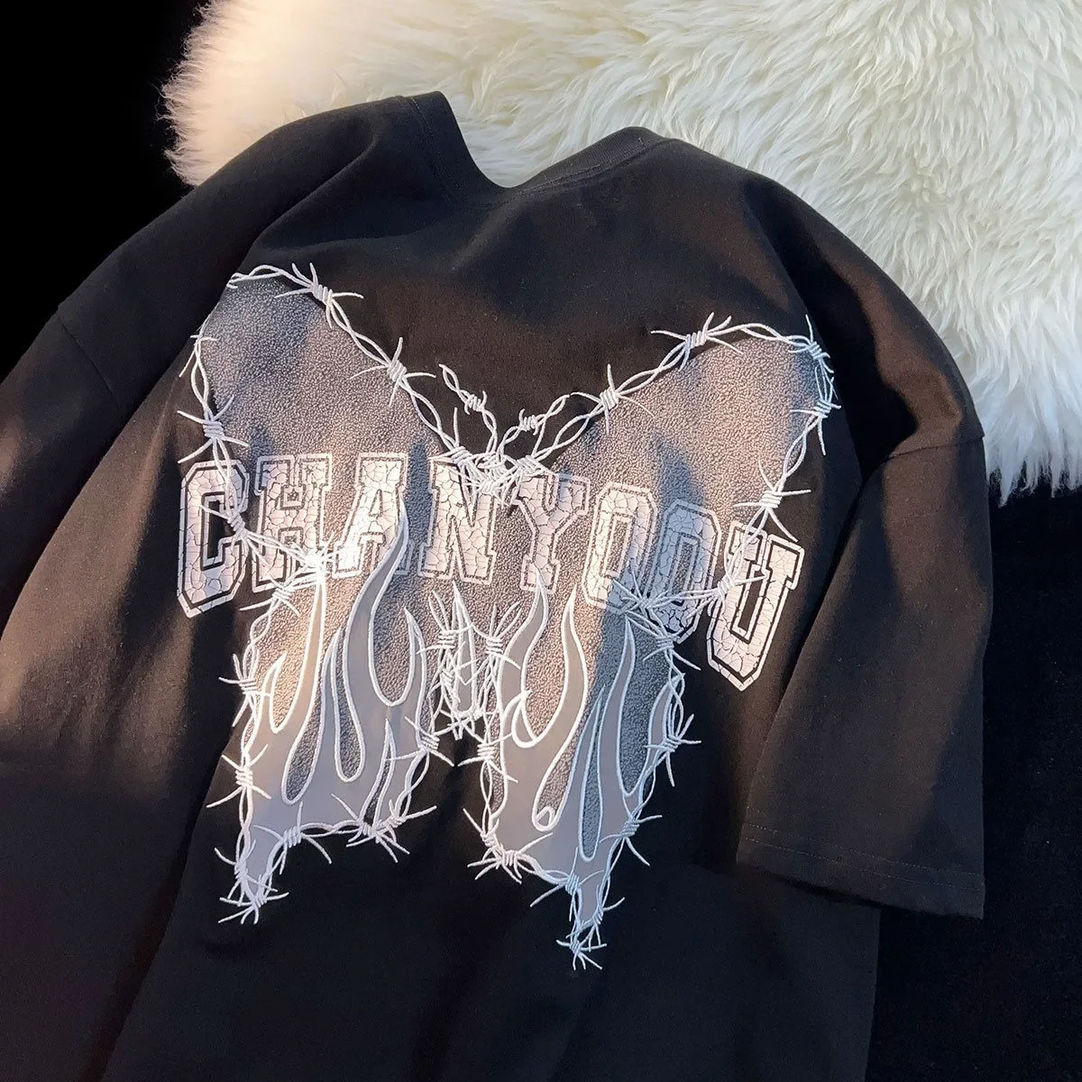 American Fashion Brand Thorn Butterfly Dark Black Cotton Top Short Sleeve T-shirt for Men and Women Half Sleeve Loose Versatile