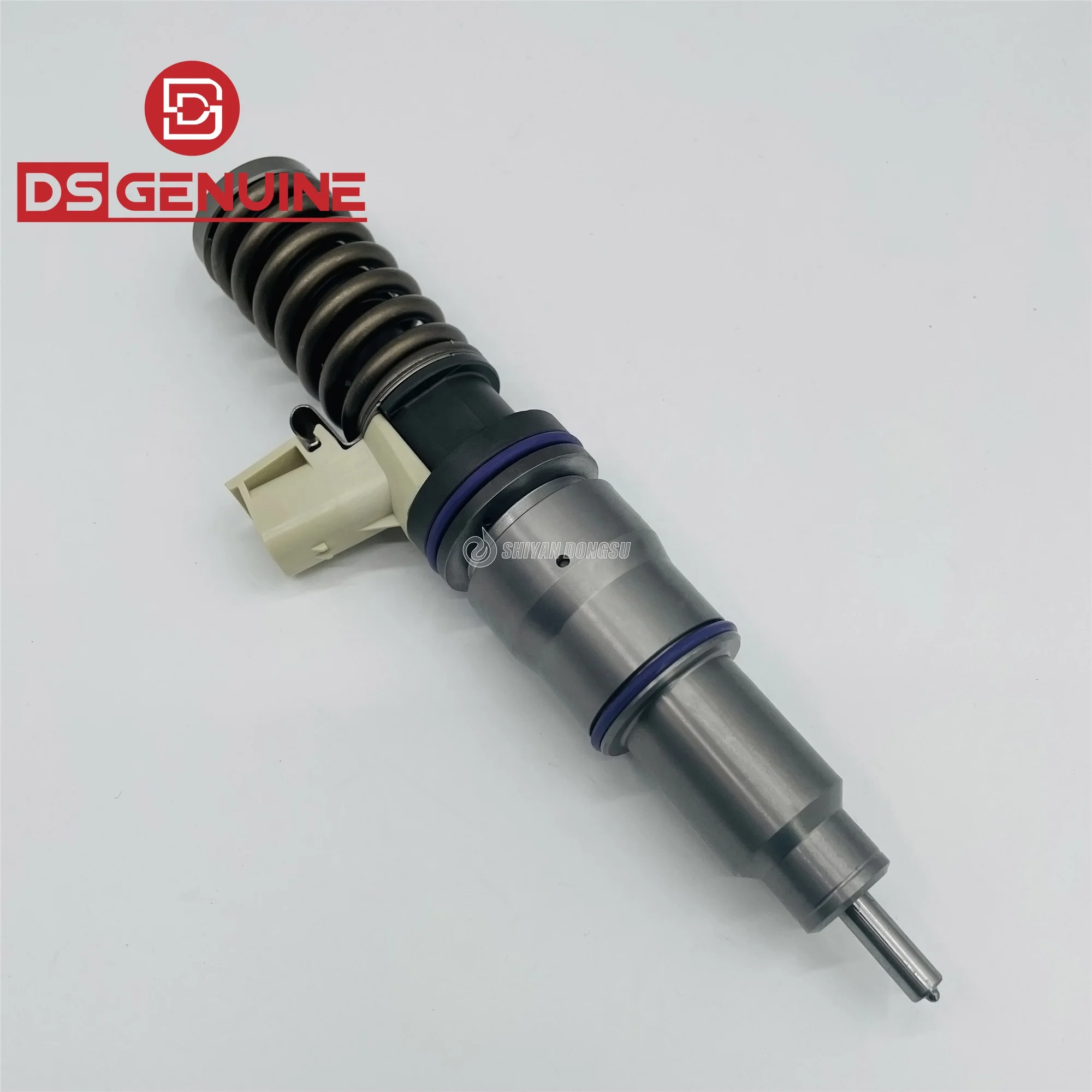 

MD13 Truck Engine Fuel Injector Common Rail Injector 21379931 VOE21379931 BEBE4D27001