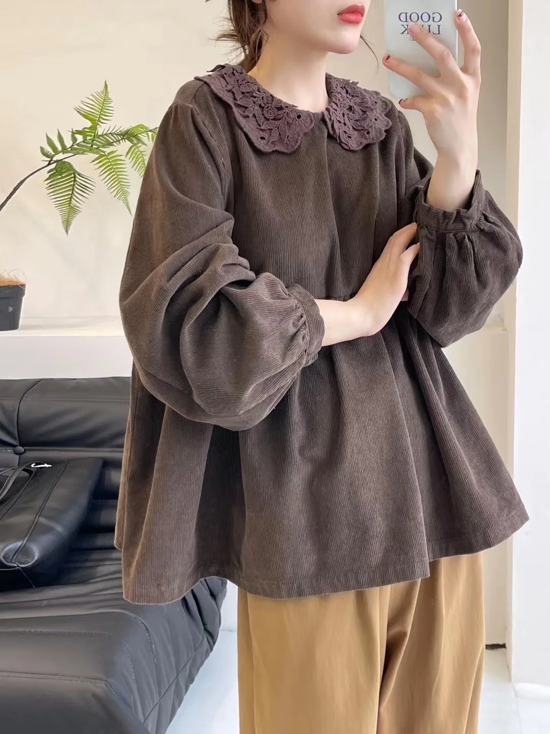 

Retro Artistic Double Layer Ruffle Collar Corduroy Loose Doll irt Anti Aging Large Size Fat Sister Overhead Small Women's S...