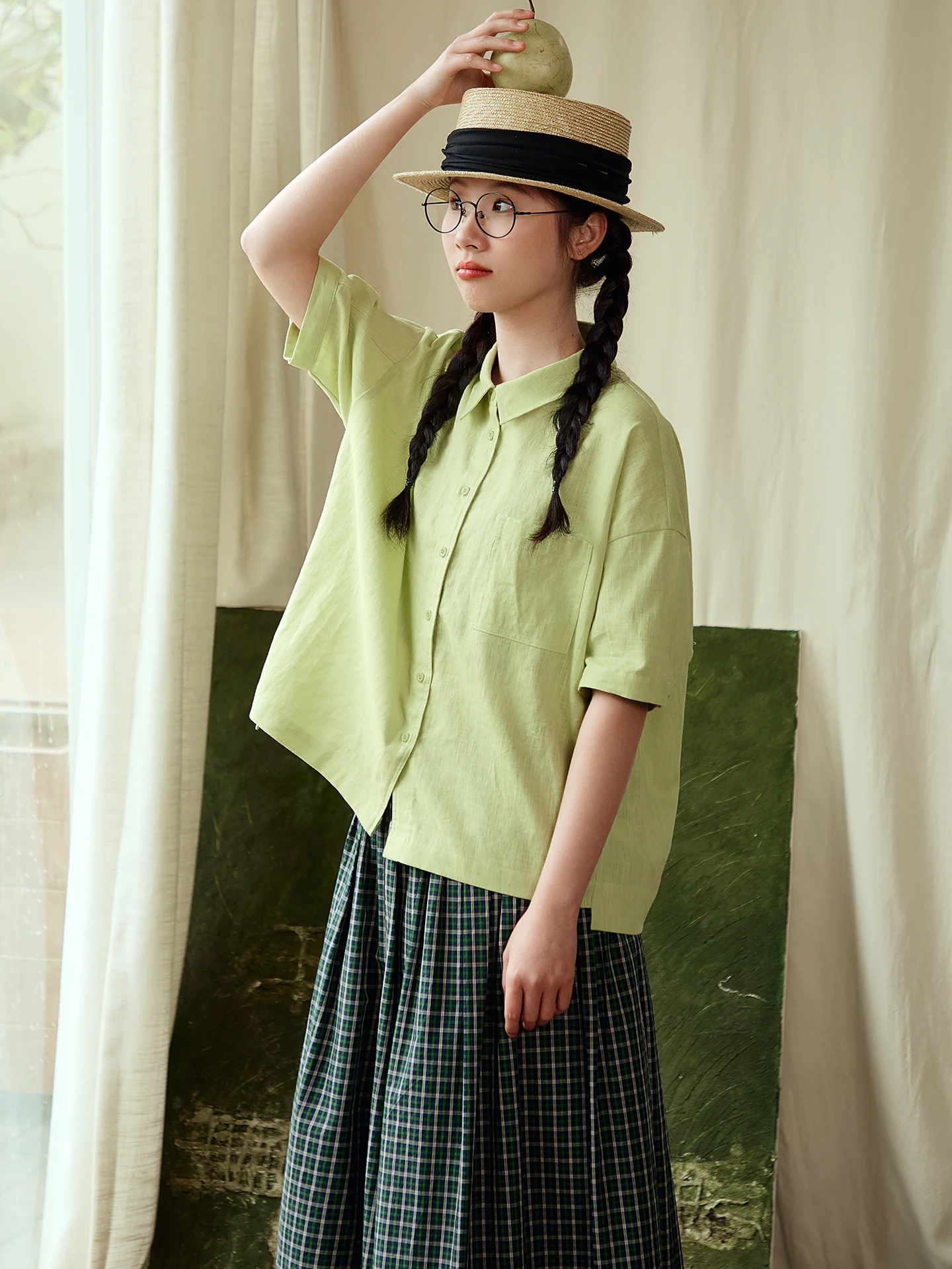 

Рубашка свободного кроя из хлопка и льна, женская рубашка с короткими рукавами и отложным воротником, повседневный топ, дышащий, летний, модный, в японском стиле