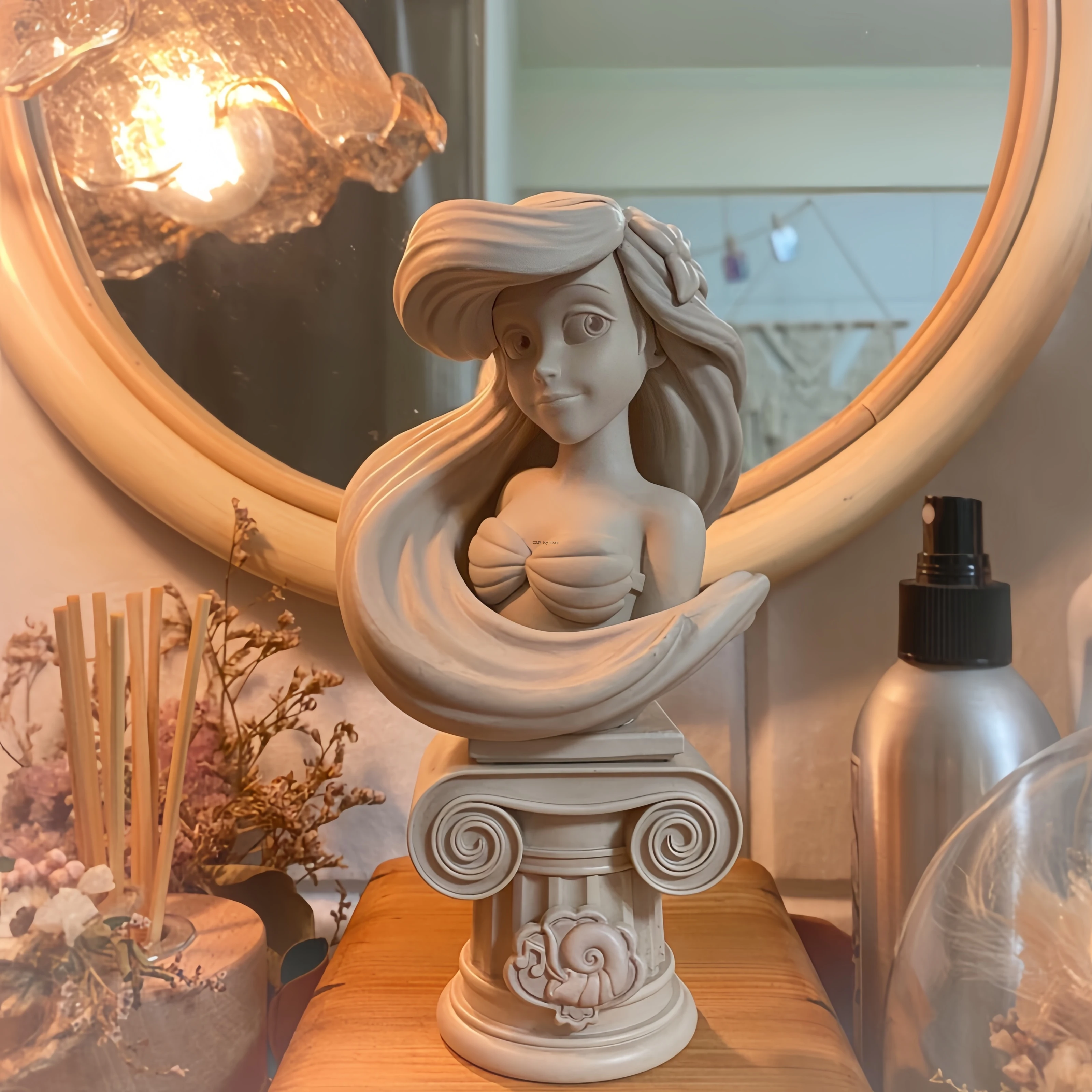Art Craft Disney - Canavar Krallığı Prenses Karakter Büstü Heykeli