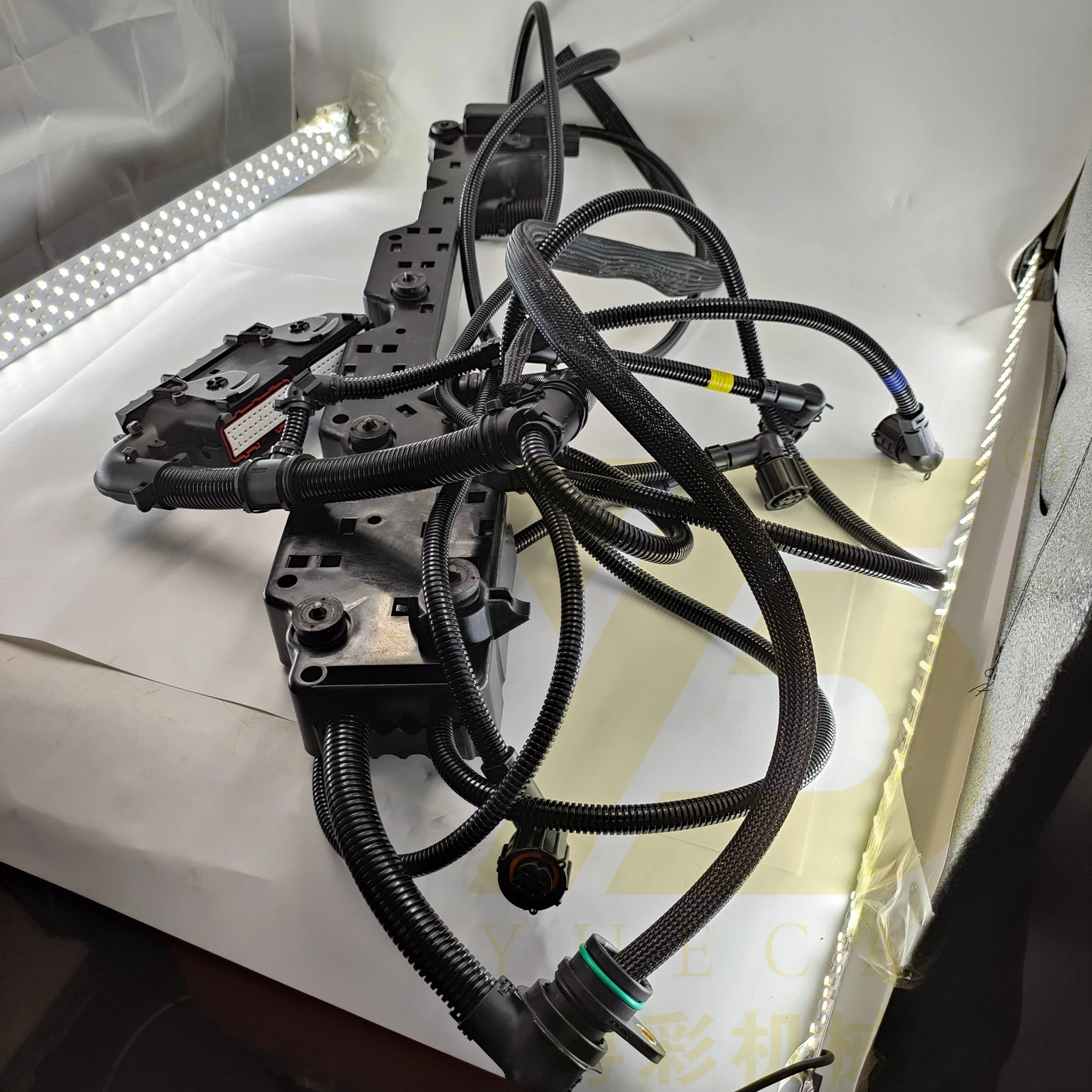 Yue Cai EC360B Exca…