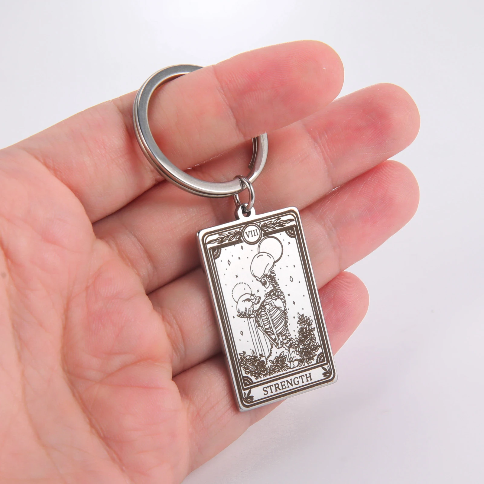 Jeshayuan Tarot Card Stainless Steel Pendant Keychain Mystic Divination Amulet Jewellery