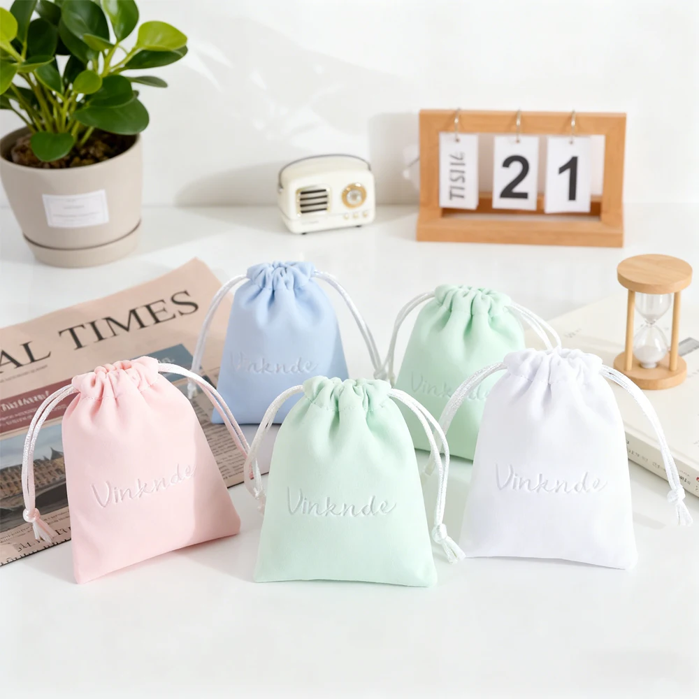 

50Pcs/Lot Custom Logo Debossed White Pink Luxury Velvet Jewelry Bag Small Drawstring Rings Earrings Packaging Pouch Wedding Gift
