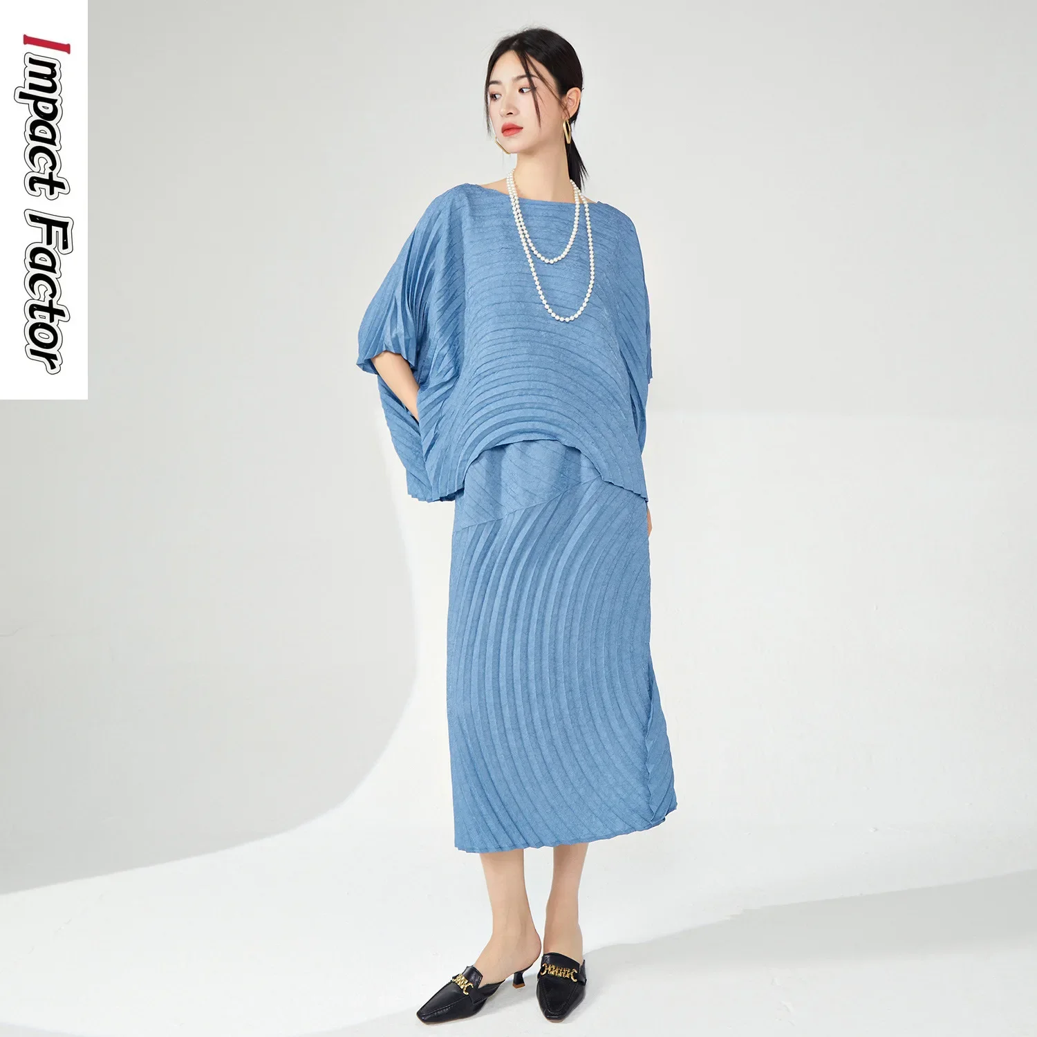 

Miyake Pleated Set Women's Dress Fashion Spring and Autumn Season Two Piece Set Loose T-shirt Top Split Skirt